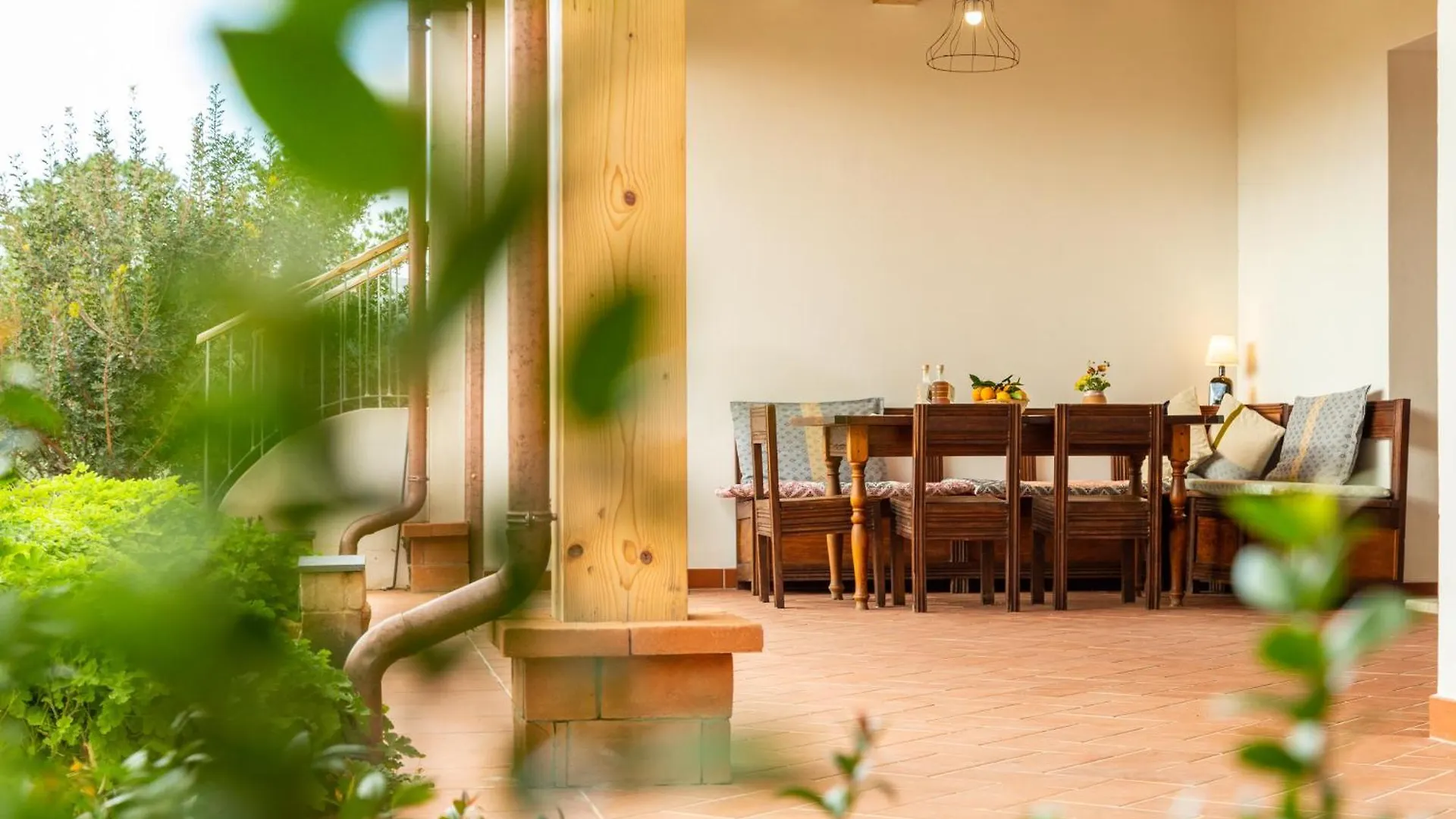 Domu Bresca Otel Muravera İtalya